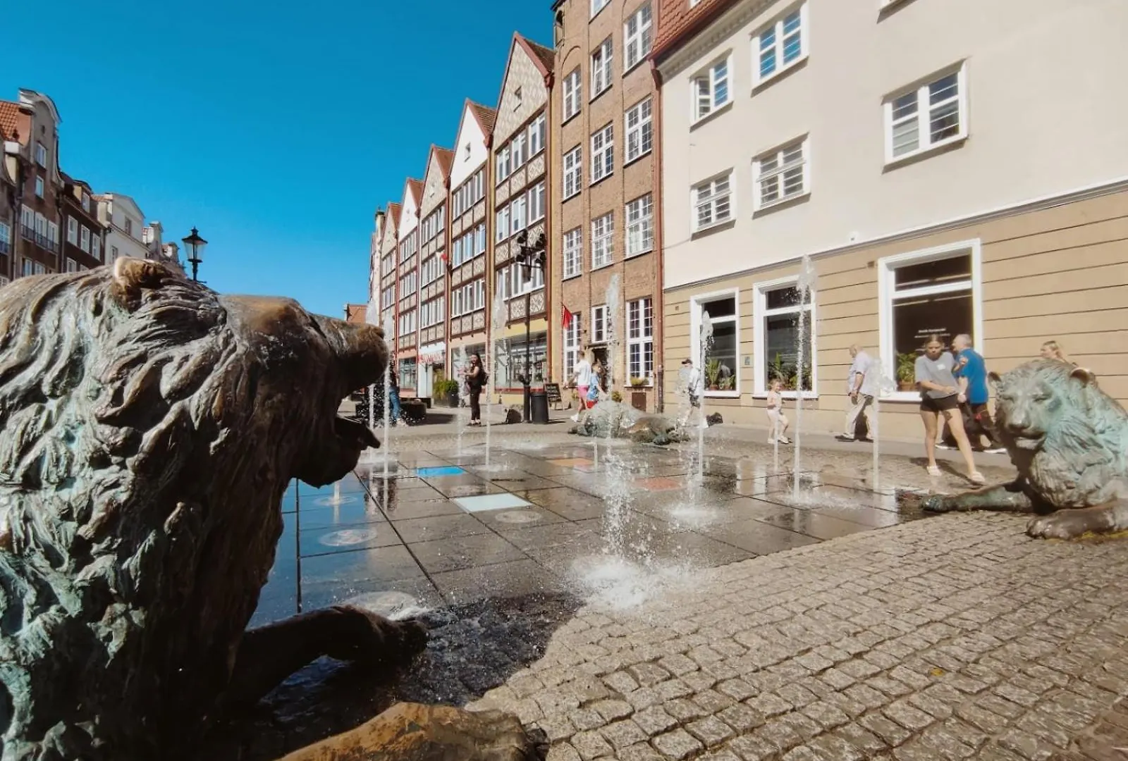 Rabe Old Town Apartment Gdansk - Two-Level Retreat