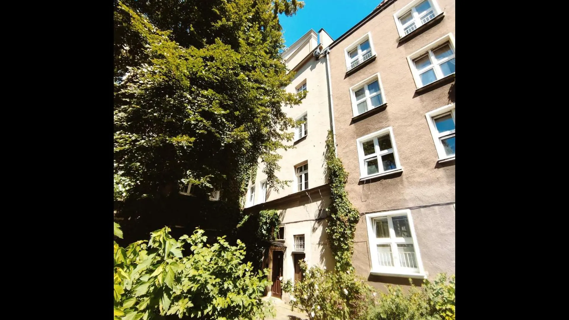 Rabe Old Town Apartment Gdansk - Two-Level Retreat